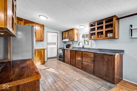 1001 E 450 S Columbus IN 47201