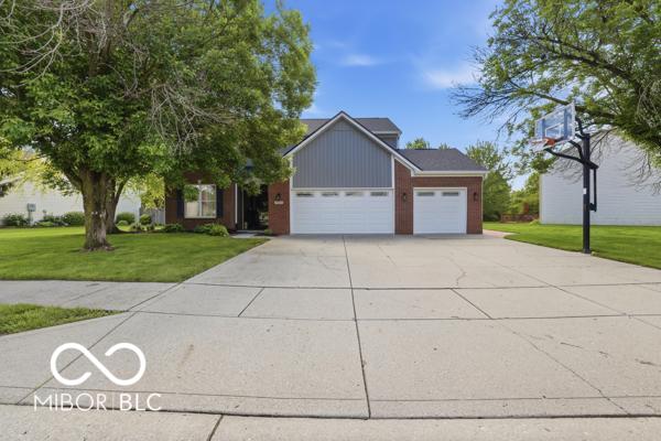 7551 Purple Cress Drive Avon IN 46123