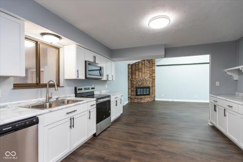 4829 Dancer Drive Indianapolis IN 46237