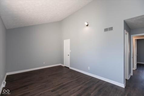 4829 Dancer Drive Indianapolis IN 46237