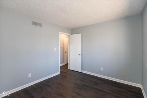4829 Dancer Drive Indianapolis IN 46237