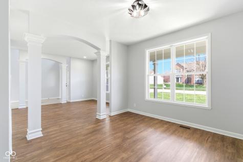 8146 Winterset Circle Indianapolis IN 46214
