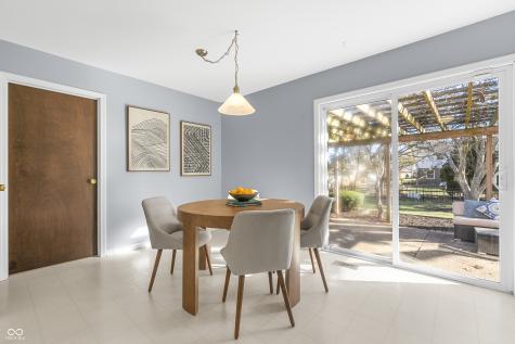 10707 Lakeshore Drive E Carmel IN 46033