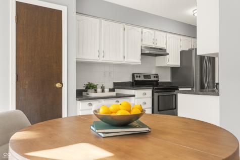 10707 Lakeshore Drive E Carmel IN 46033