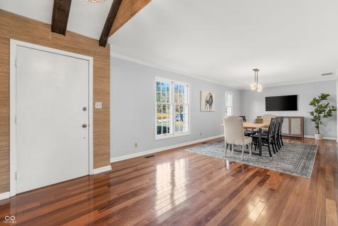 10707 Lakeshore Drive E Carmel IN 46033