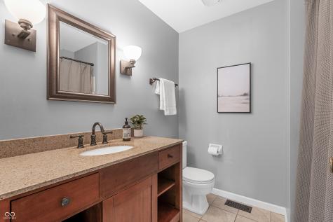 10707 Lakeshore Drive E Carmel IN 46033