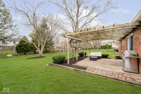 10707 Lakeshore Drive E Carmel IN 46033