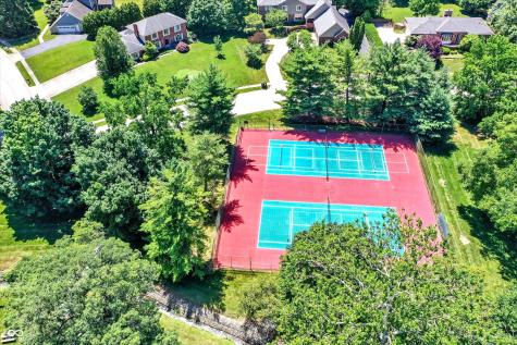 10707 Lakeshore Drive E Carmel IN 46033