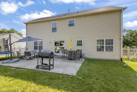 2326 Gradison Circle Indianapolis IN 46214