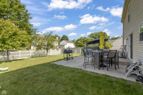 2326 Gradison Circle Indianapolis IN 46214