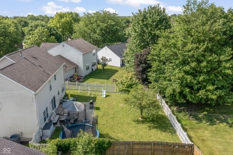 2326 Gradison Circle Indianapolis IN 46214