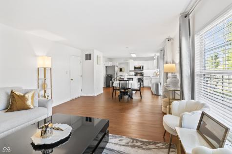 2326 Gradison Circle Indianapolis IN 46214