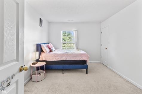 2326 Gradison Circle Indianapolis IN 46214