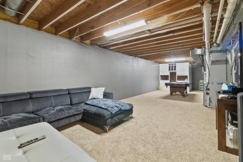 2326 Gradison Circle Indianapolis IN 46214