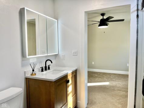 1123 Washington Street Hope IN 47246