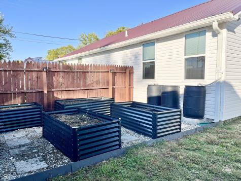 1123 Washington Street Hope IN 47246