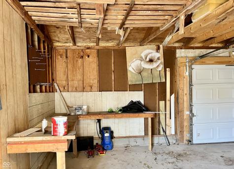 1123 Washington Street Hope IN 47246