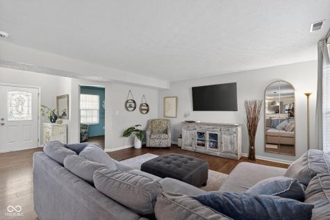 9686 Bruddy Drive Fishers IN 46038