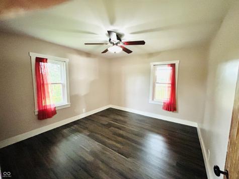 5442 W 400 N Fairland IN 46126