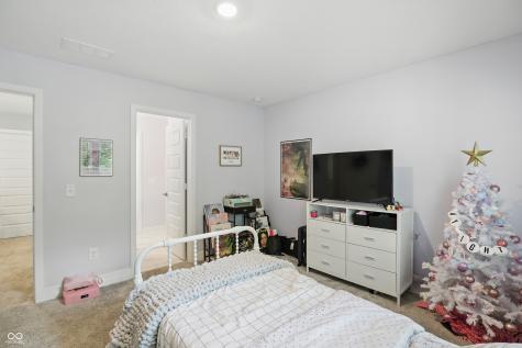 16244 Perrault Court Fishers IN 46040