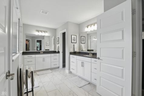 16244 Perrault Court Fishers IN 46040