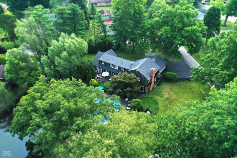 1 Crosstie Lane Batesville IN 47006