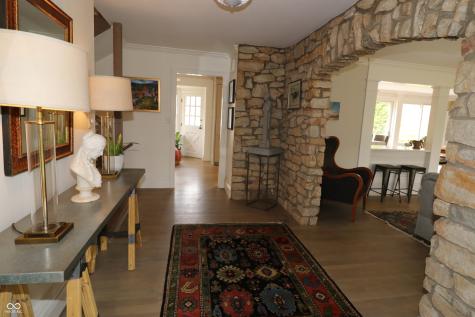 1 Crosstie Lane Batesville IN 47006