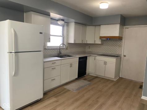 8008 Cherington Drive Indianapolis IN 46227