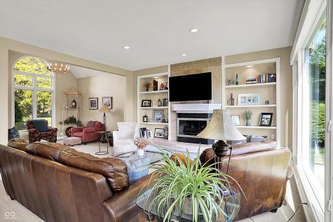 5521 Salem Drive N Carmel IN 46033