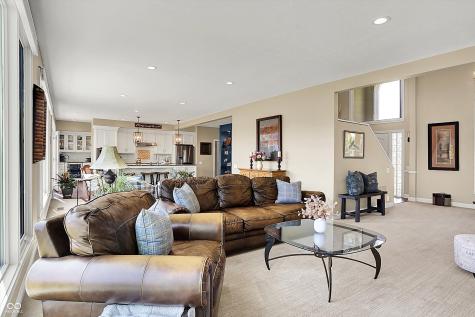 5521 Salem Drive N Carmel IN 46033