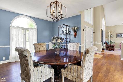 5521 Salem Drive N Carmel IN 46033