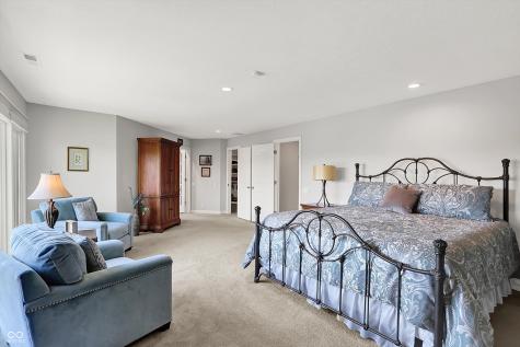 5521 Salem Drive N Carmel IN 46033