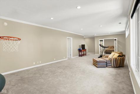 5521 Salem Drive N Carmel IN 46033