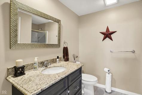 5521 Salem Drive N Carmel IN 46033