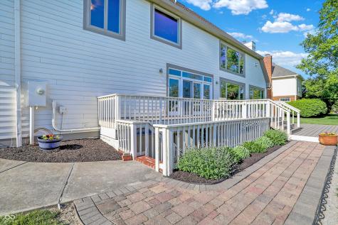 5521 Salem Drive N Carmel IN 46033