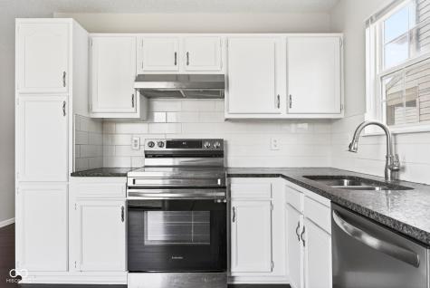 4222 Village Trace Boulevard Indianapolis IN 46254