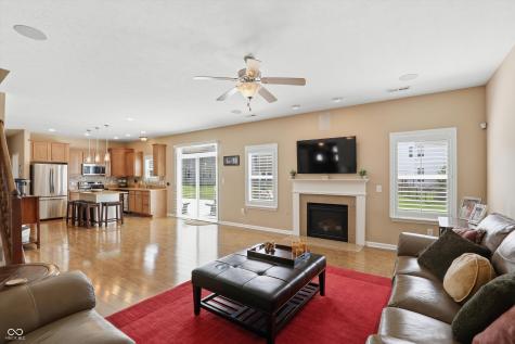 1293 Blue Haven Way Greenwood IN 46143