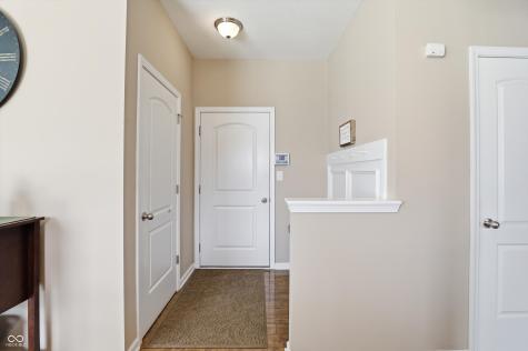 1293 Blue Haven Way Greenwood IN 46143