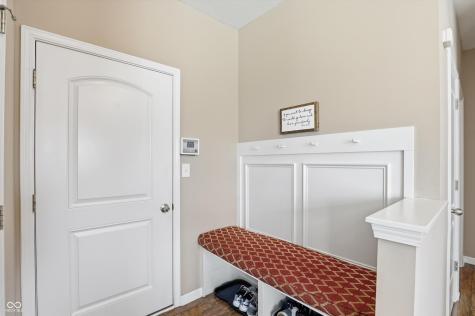1293 Blue Haven Way Greenwood IN 46143