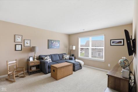 1293 Blue Haven Way Greenwood IN 46143
