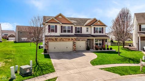 1293 Blue Haven Way Greenwood IN 46143