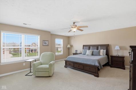 1293 Blue Haven Way Greenwood IN 46143