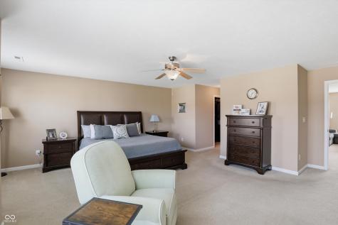 1293 Blue Haven Way Greenwood IN 46143