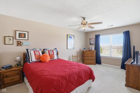 1293 Blue Haven Way Greenwood IN 46143