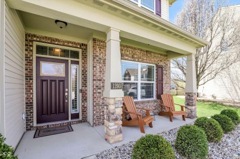 1293 Blue Haven Way Greenwood IN 46143