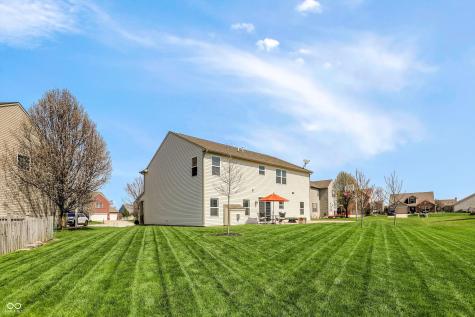 1293 Blue Haven Way Greenwood IN 46143
