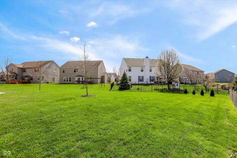 1293 Blue Haven Way Greenwood IN 46143
