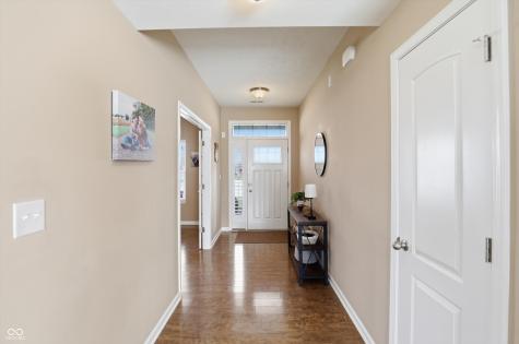 1293 Blue Haven Way Greenwood IN 46143