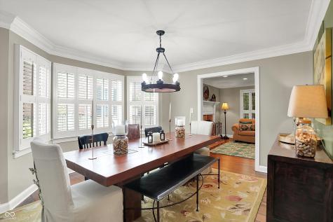 340 W Poplar Street Zionsville IN 46077