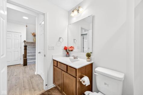 3073 Creekridge Court Columbus IN 47201